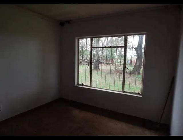 3 BEDROOM PROPERTY TO RENT IN PROTEA GLEN